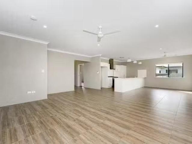 House for rent in Mount Low, Queensland