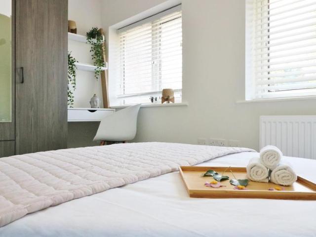 Room for rent in London Borough of Ealing, Greater London