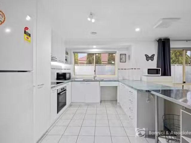 House for rent in West Wodonga, Victoria