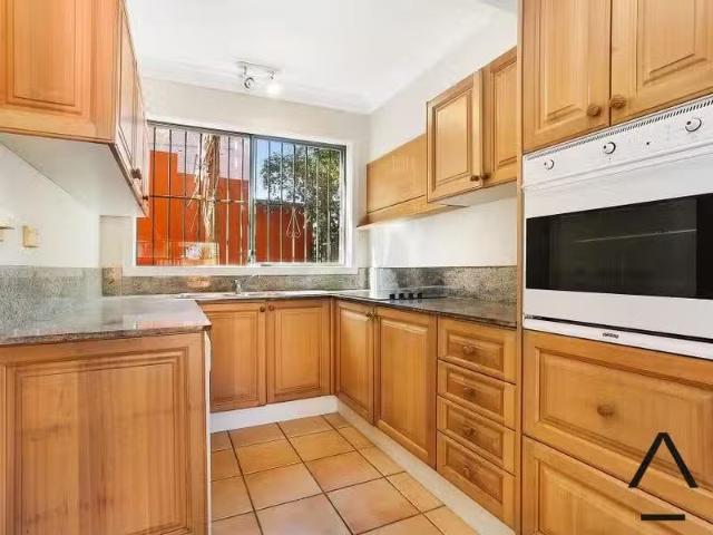 Condo for rent in Sydney, New South Wales