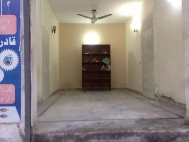 Commercial for rent in لاہور, لاہور ڈویژن