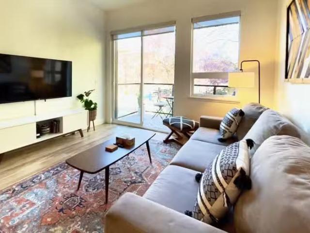 Condo for rent in Victoria, British Columbia
