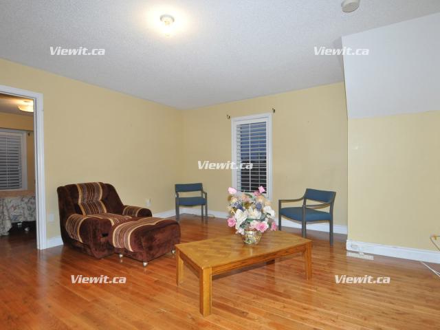 Apartment for rent in Georgina, Ontario