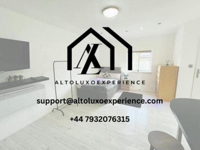 Apartment for rent in Feckenham, City Of Bristol
