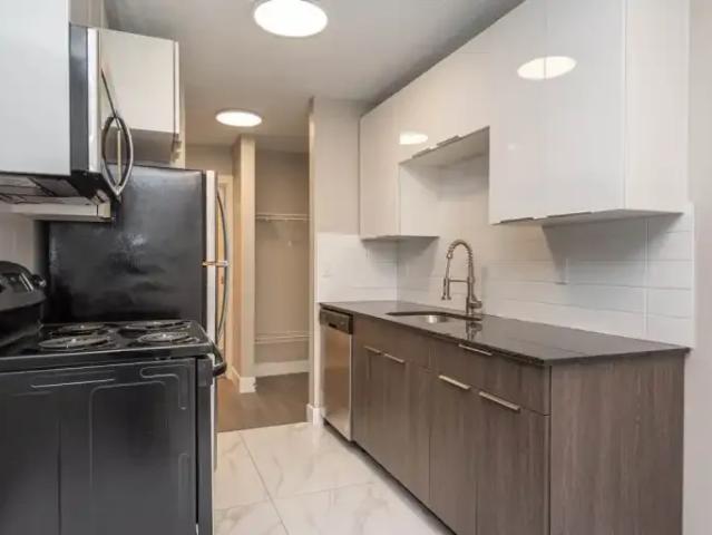 Apartment for rent in Wedgewood, Alberta
