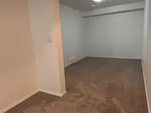 Apartment for rent in Wedgewood, Alberta