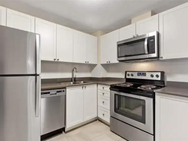 Apartment for rent in Gloucester, Ontario