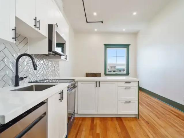 Apartment for rent in Ancaster, Ontario