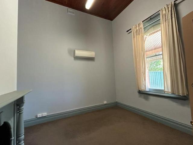 Apartment for rent in Holbrook, Greater Hume Shire Council