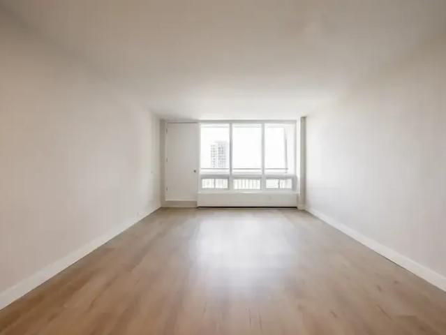 Apartment for rent in St. Leonard's, Quebec