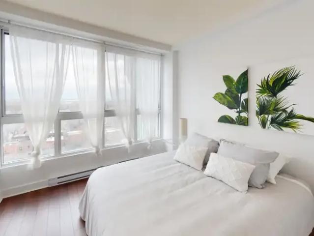 Apartment for rent in St. Leonard's, Quebec