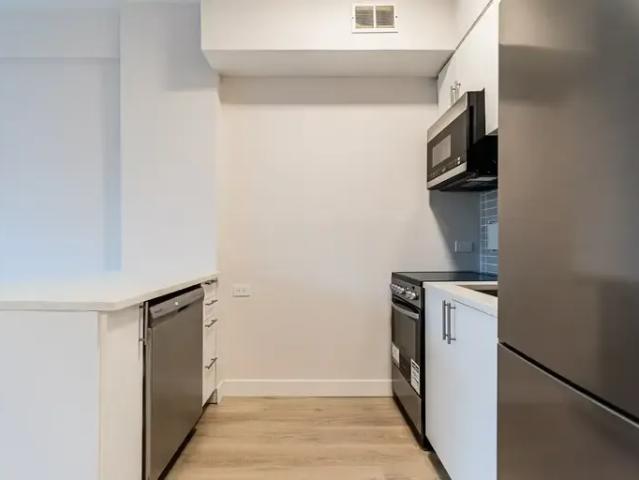 Apartment for rent in St. Leonard's, Quebec