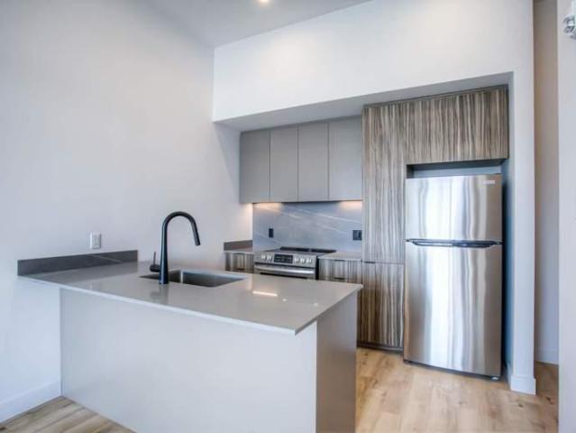 Apartment for rent in St. Leonard's, Quebec