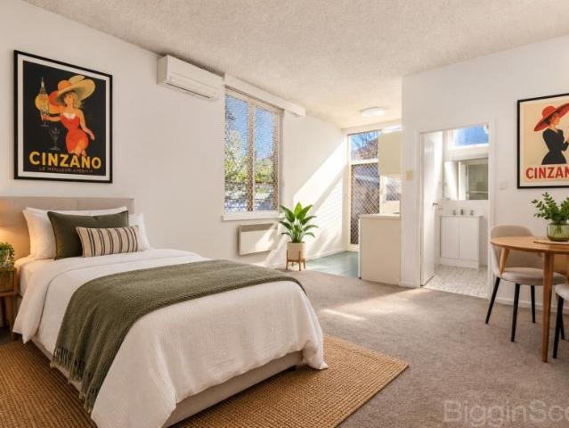 Apartment for sale in St Kilda, Melbourne