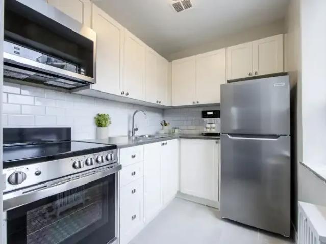 Apartment for rent in Woburn, Ontario