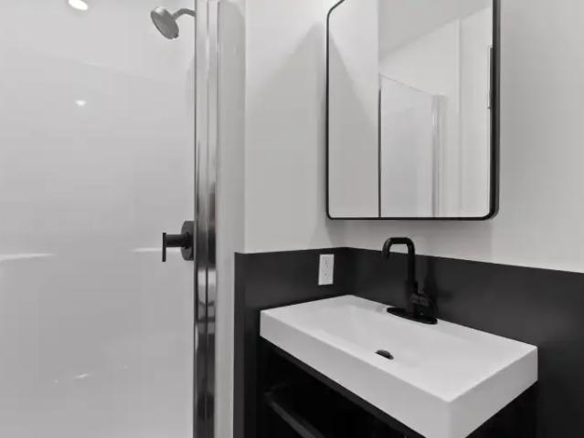 Apartment for rent in Vancouver, British Columbia
