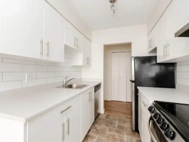 Apartment for rent in Victoria, British Columbia