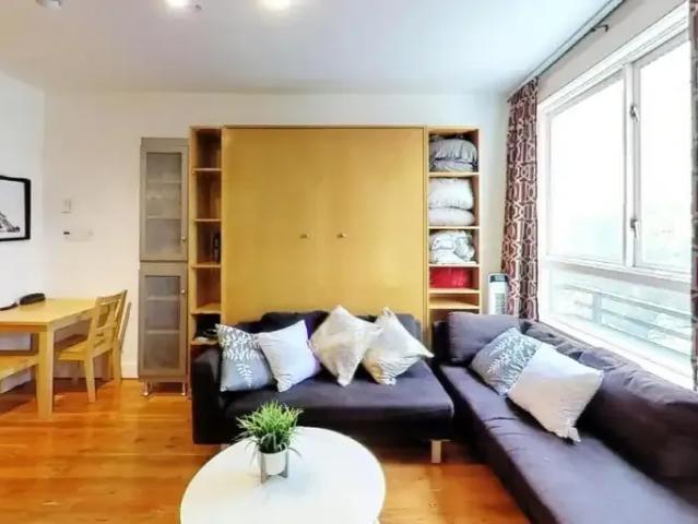 Apartment for rent in Vancouver, British Columbia