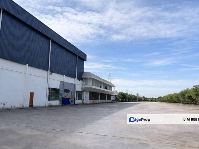 Warehouse for rent in Wellesley, Penang