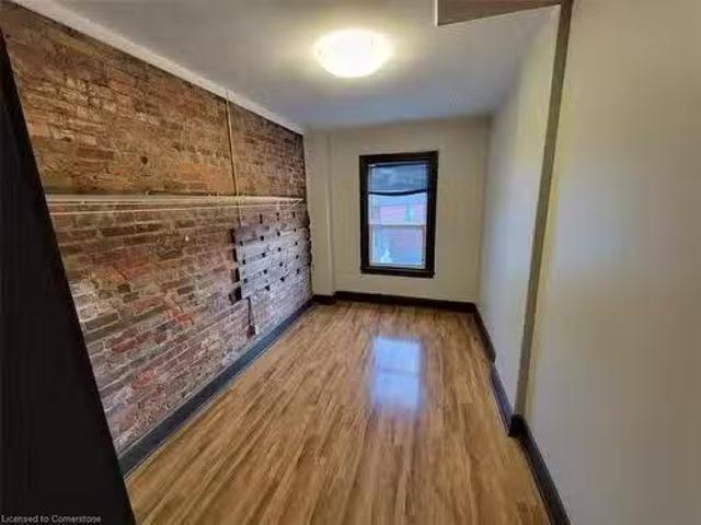 House for rent in Ancaster, Ontario