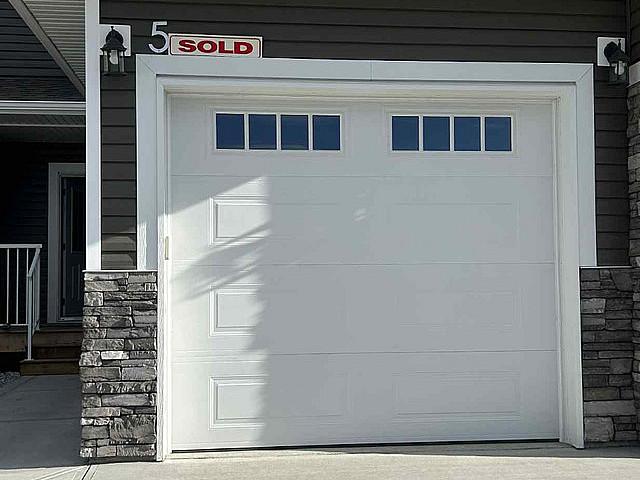 Townhouse for rent in Alberta