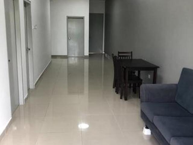 Townhouse for rent in Tanjong Sepat, Selangor