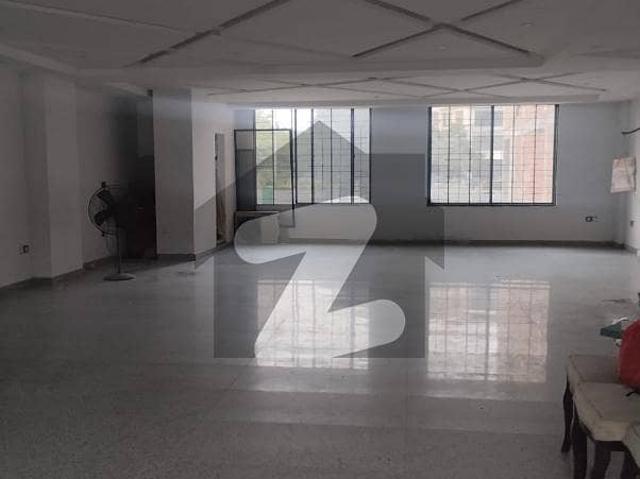 Office for rent in Rawalpindi, Islamabad Capital Territory