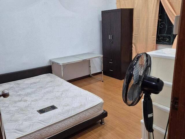 Room for rent