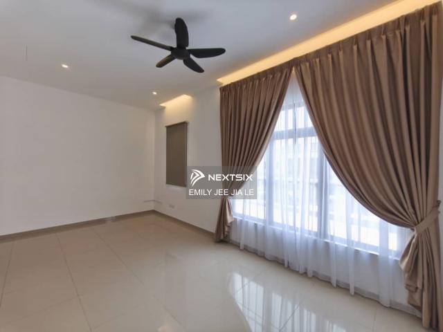 Shop for rent in Country Heights Damansara, Kuala Lumpur