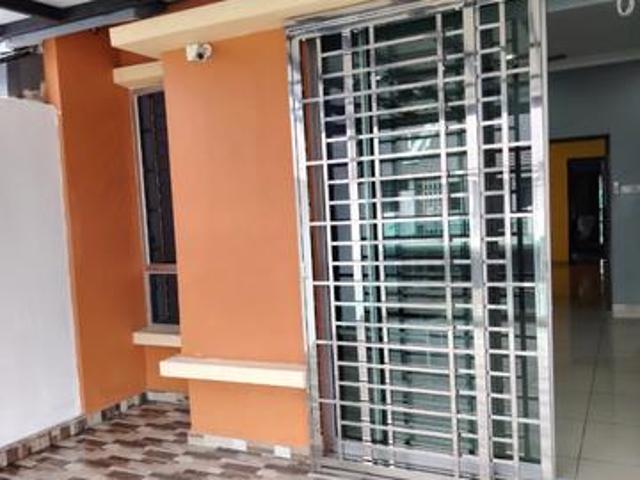 Terraced House for rent in Kulai