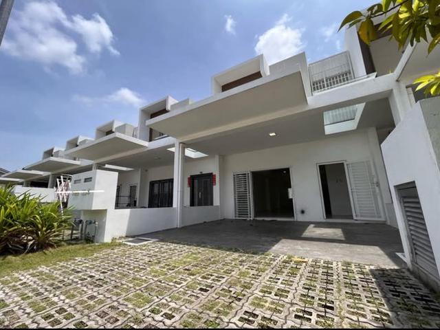 Terraced House for rent in Tanjong Sepat, Selangor