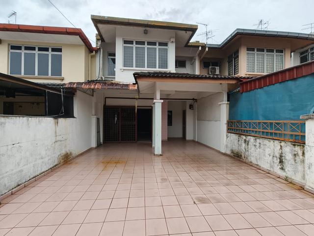Terraced House for rent in Bandar Johor Bahru, Johor