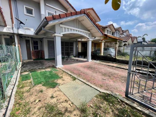 House for rent in Putra Heights, Majlis Bandaraya Subang Jaya
