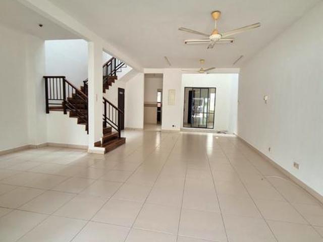 Terraced House for rent in Petaling, Alam Impian