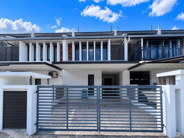 Terraced House for rent in Petaling, Alam Impian