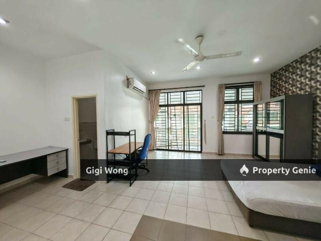 Terraced House for rent in Malaka