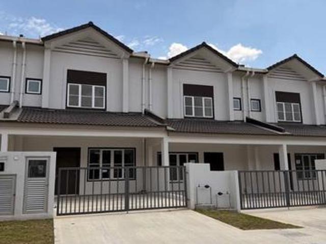 Terraced House for rent in Tanjong Sepat, Selangor