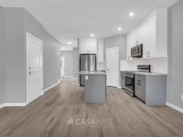 Condo for rent in Wedgewood, Alberta