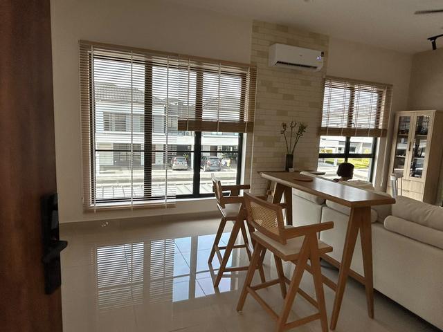 Townhouse for rent in Petaling, Alam Impian