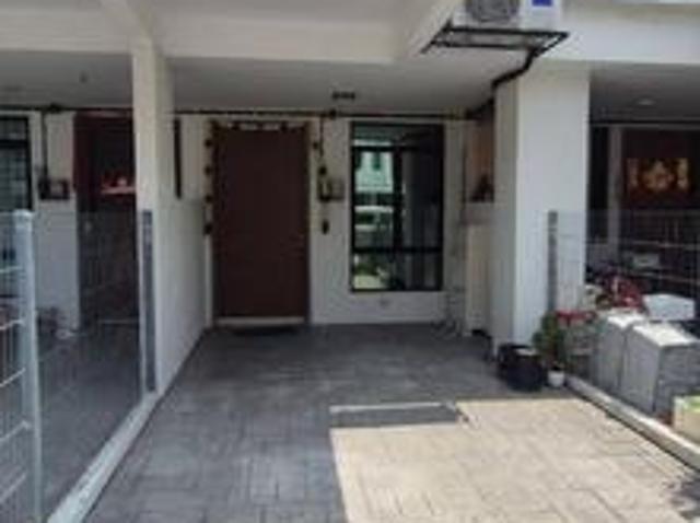 Townhouse for rent in Petaling, Subang Jaya