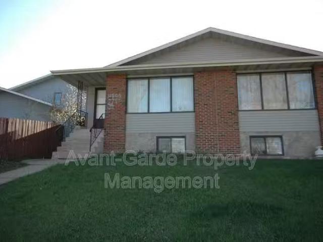 Condo for rent in Wedgewood, Alberta