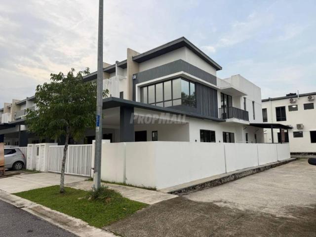 House for rent in Sendayan Village, Negeri Sembilan