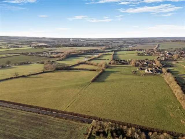 House for rent in Ellesborough, Buckinghamshire