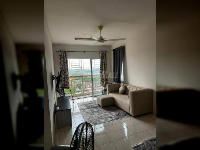 Apartment for rent in Seri Kembangan, Majlis Bandaraya Subang Jaya