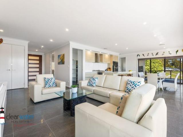 House for rent in Tuross Head, New South Wales