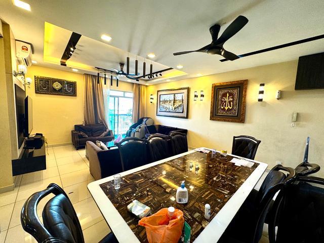 Condominium for rent in Country Heights Damansara, Kuala Lumpur