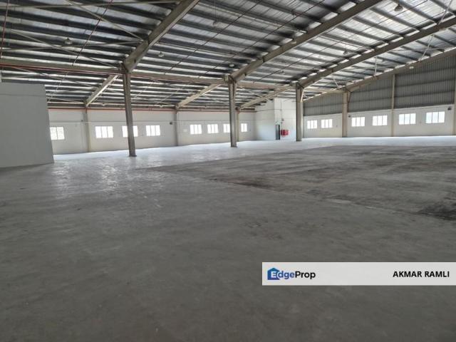 Warehouse for rent in Petaling, Alam Impian