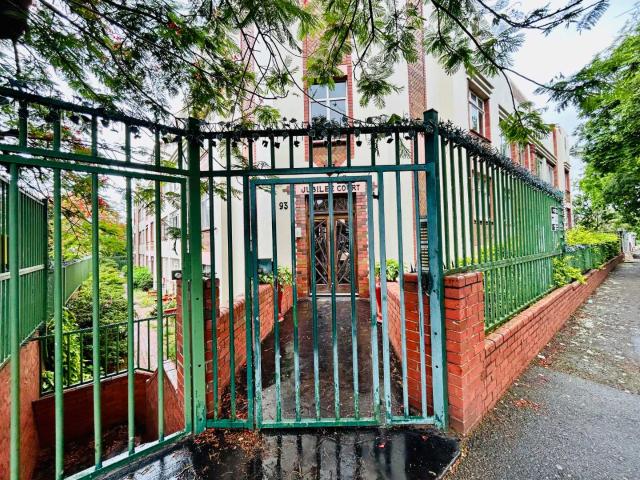 Apartment for rent in Overport, Durban