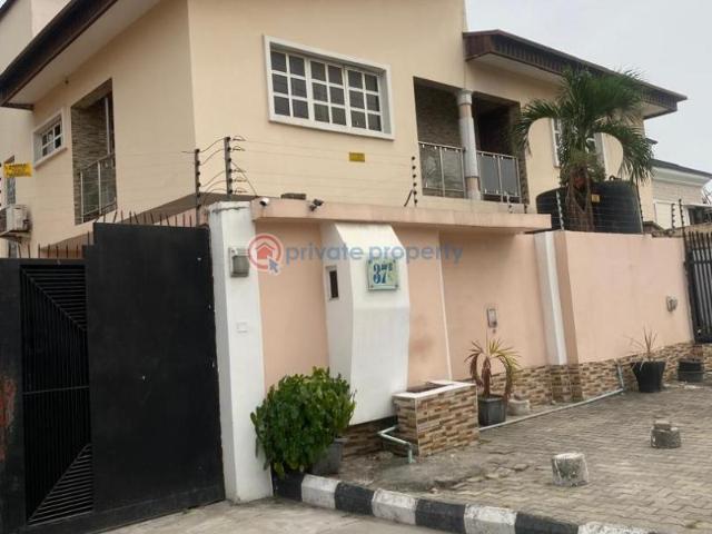 Commercial for rent in Lagos, Lekki