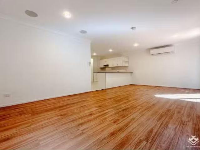 Condo for rent in Toombul, Queensland